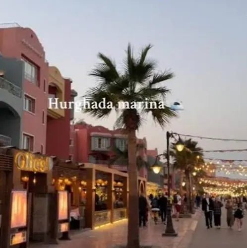 Entertainment Location *